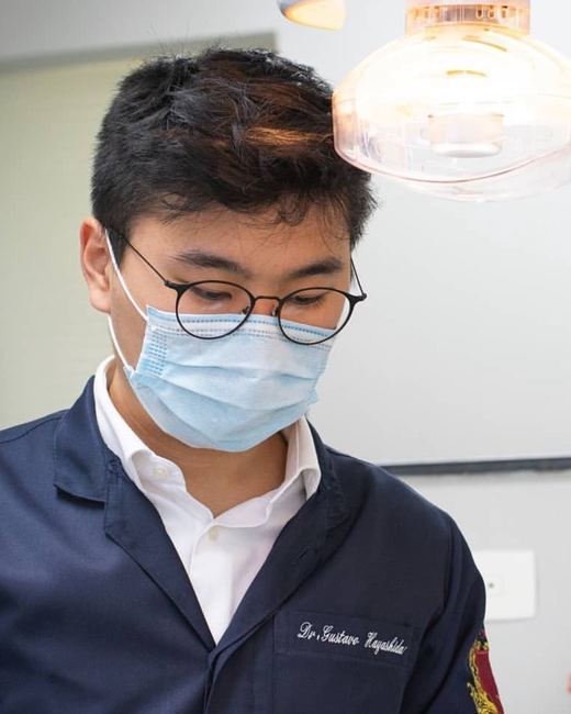 Dr. Gustavo Hayashida
